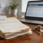 Ces comptes bancaires que vous avez ouverts il y a des années et qui vous coûtent de l'argent en dormant